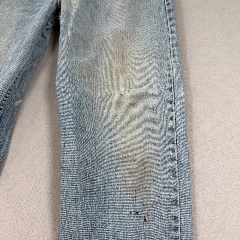 Levi's Jeans Mens 36x30 Light Blue 550 Relaxed Fit Tapered Leg Distressed Paint